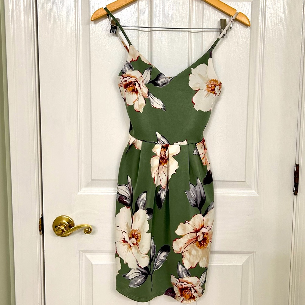 Monteau Green Floral Summer Sundress Size XS
